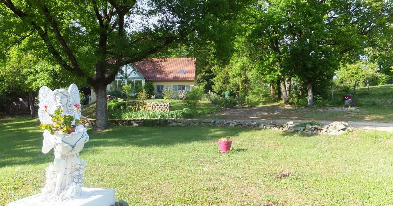 Le Nid De Mesanges Bed & Breakfast Chauffour-sur-Vell Exterior photo